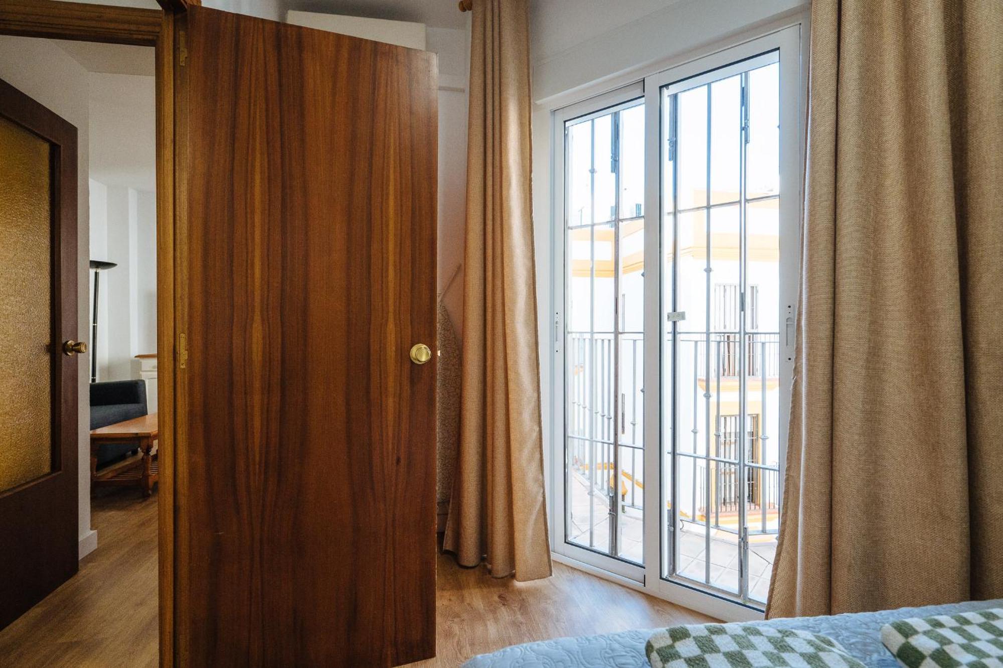 Pilsev Center Apartment Séville Extérieur photo